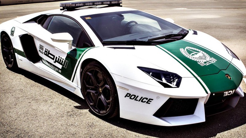 2. Lamborghini Aventador автомобили, богатство, дубай, полиция, роскошь