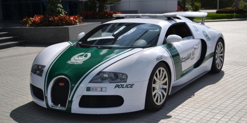 1. Bugatti Veyron автомобили, богатство, дубай, полиция, роскошь