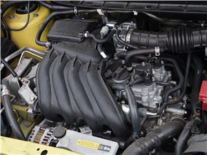 Nissan Juke 2015 двигатель