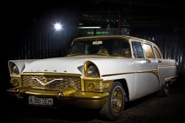 Отечественные автомобили после реставрации (9 фото)