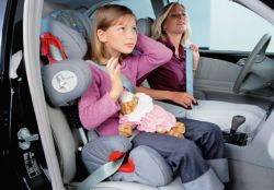 перевозка ребенка на переднем сиденье автомобиля