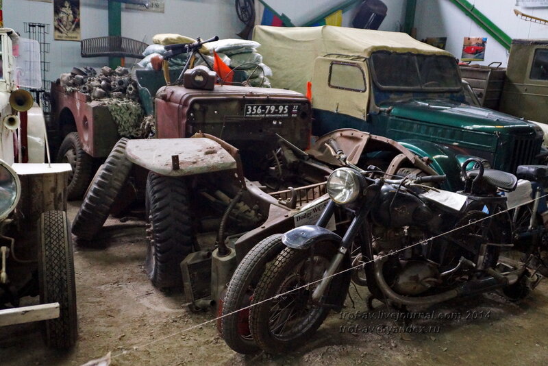 Dodge WC-51. Ломаковский музей старинных автомобилей и мотоциклов, Москва