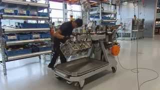 Сборка двигателя на заводе AMG