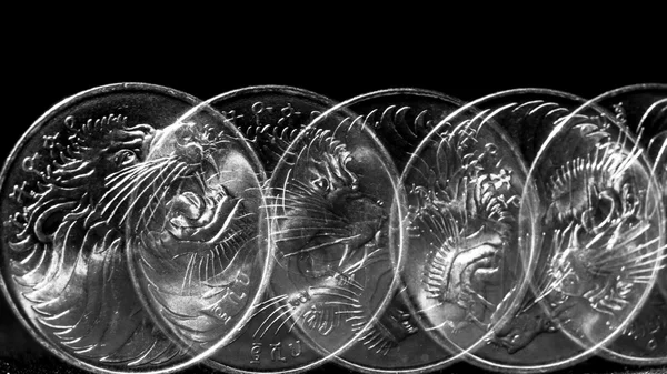 Роллинг монета — стоковое фото