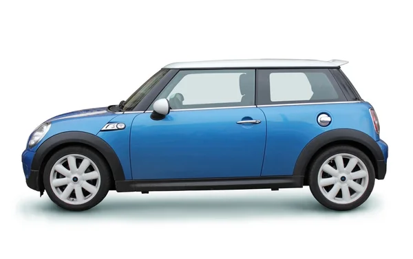 Маленький синий автомобиль — стоковое фото